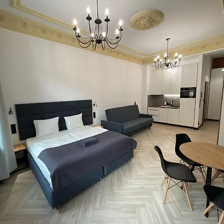 Aparthotel Pod Blekitnymi Podkowami Wroclaw