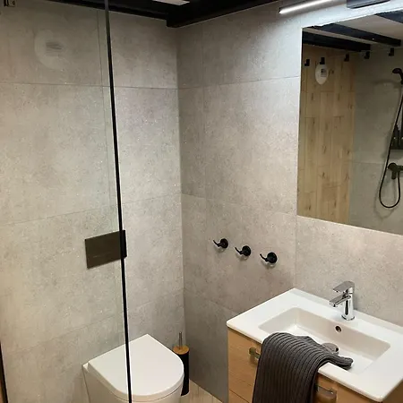 Pod Blekitnymi Podkowami Aparthotel Wroclaw