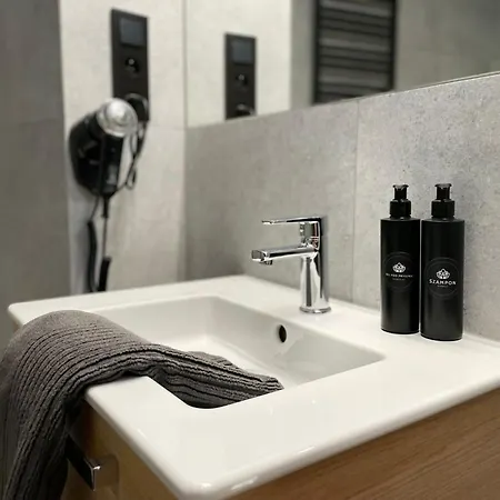 Pod Blekitnymi Podkowami Aparthotel Wroclaw