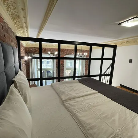 Aparthotel Pod Blekitnymi Podkowami *