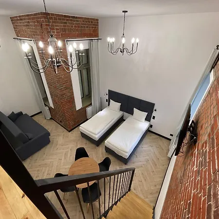 Aparthotel Pod Blekitnymi Podkowami *