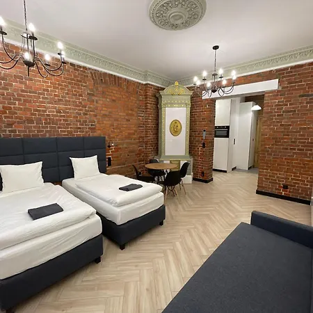 Pod Blekitnymi Podkowami Aparthotel