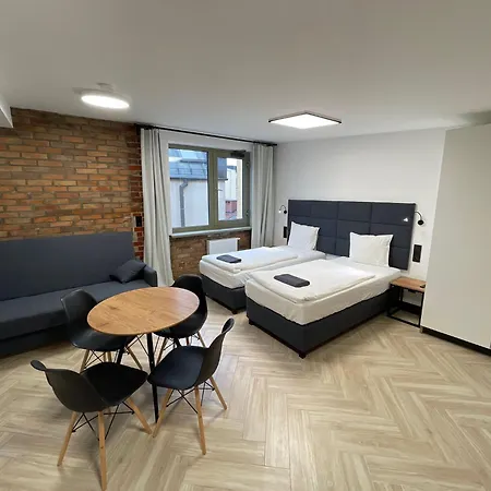 Pod Blekitnymi Podkowami Aparthotel