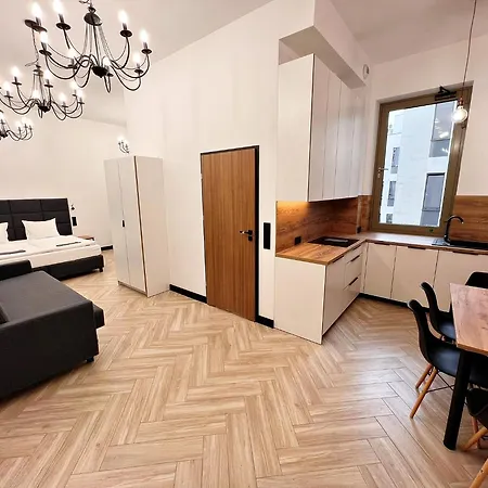 Pod Blekitnymi Podkowami Aparthotel