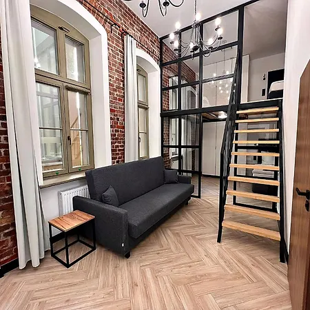 Pod Blekitnymi Podkowami Wroclaw