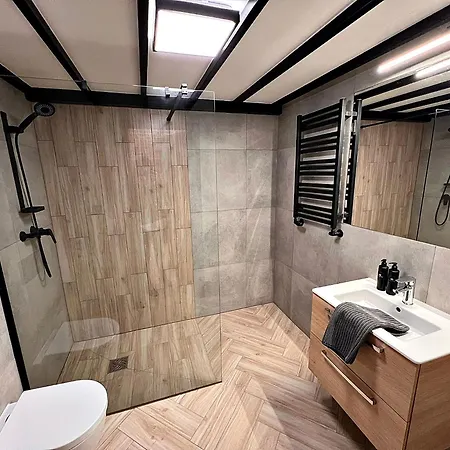 Aparthotel Pod Blekitnymi Podkowami Wroclaw