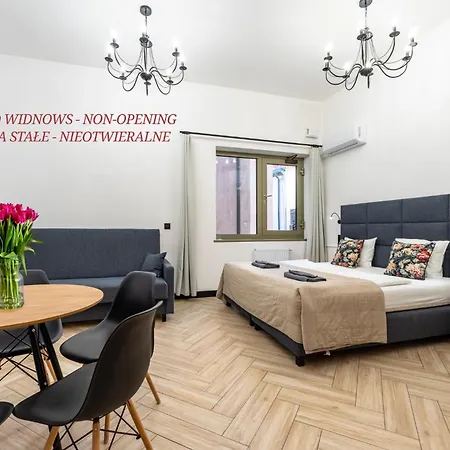 شقة فندقية Pod Blekitnymi Podkowami 3*