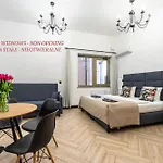 شقة فندقية Pod Blekitnymi Podkowami 3*