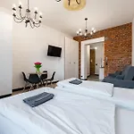 Apartahotel Pod Blekitnymi Podkowami