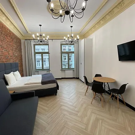 Aparthotel Pod Blekitnymi Podkowami