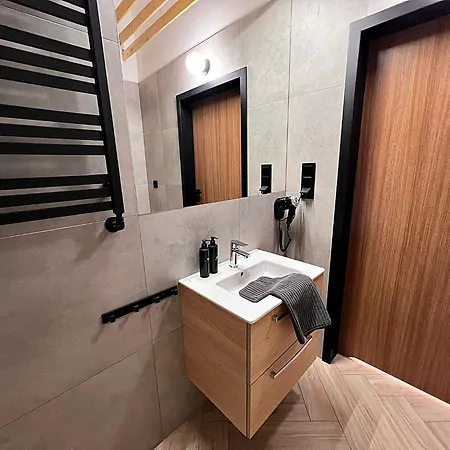 Pod Blekitnymi Podkowami Aparthotel Wrocław