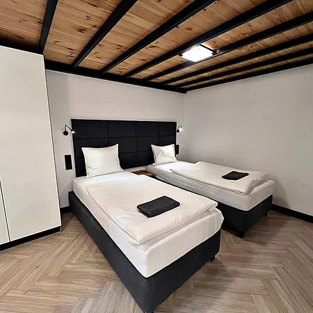 شقة فندقية Pod Blekitnymi Podkowami