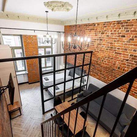 Apartahotel Pod Blekitnymi Podkowami