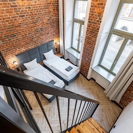 Pod Blekitnymi Podkowami Aparthotel 3*