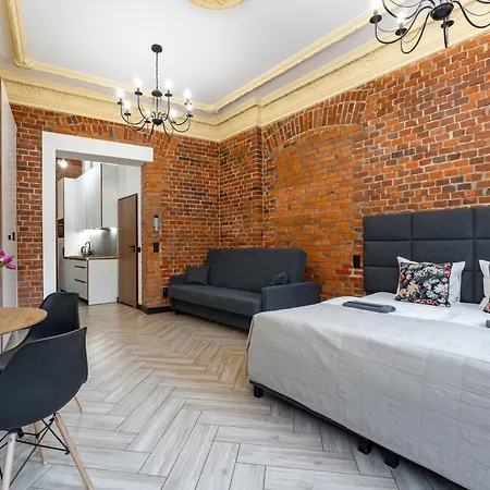 Pod Błękitnymi Podkowami Hotel apartamentowy Wrocław