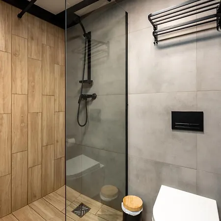 Pod Blekitnymi Podkowami Lägenhetshotell Wrocław