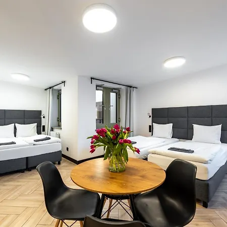 Hotel apartamentowy Pod Błękitnymi Podkowami Wrocław