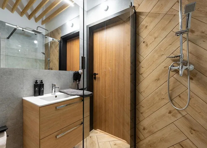 Pod Blekitnymi Podkowami Апарт-готель