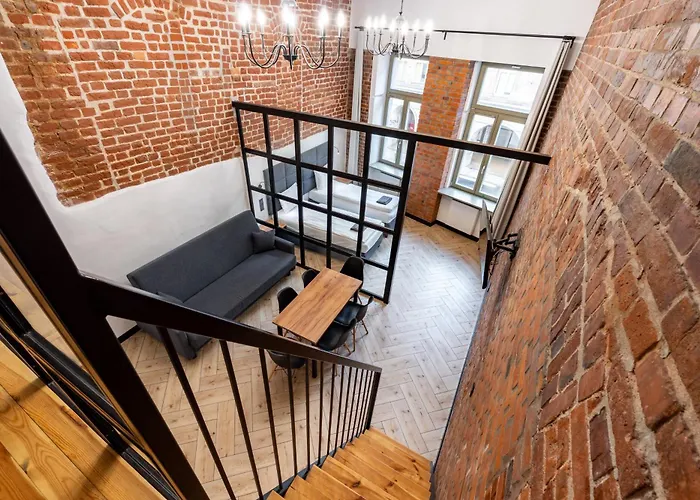 Pod Blekitnymi Podkowami Apartahotel