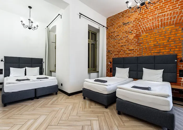 Pod Blekitnymi Podkowami Aparthotel 3*