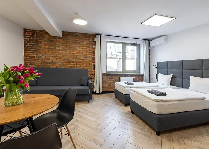 Apartahotel Pod Blekitnymi Podkowami 3*